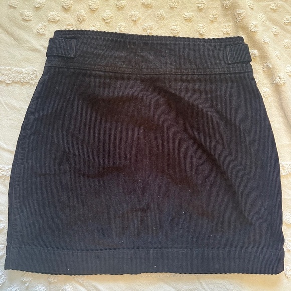 Urban Outfitters Velour Double Buckle Mini Skirt ✨🖤 - Picture 6 of 9